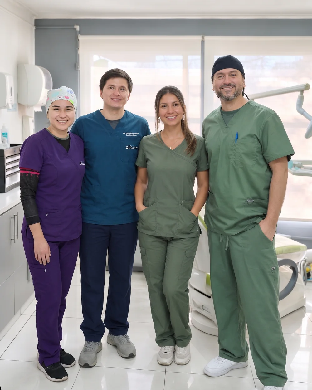 Equipo de Ortodoncia Clínica Alicura - Dres. Toloza, Fonseca, Torres y Jessica Urrutia